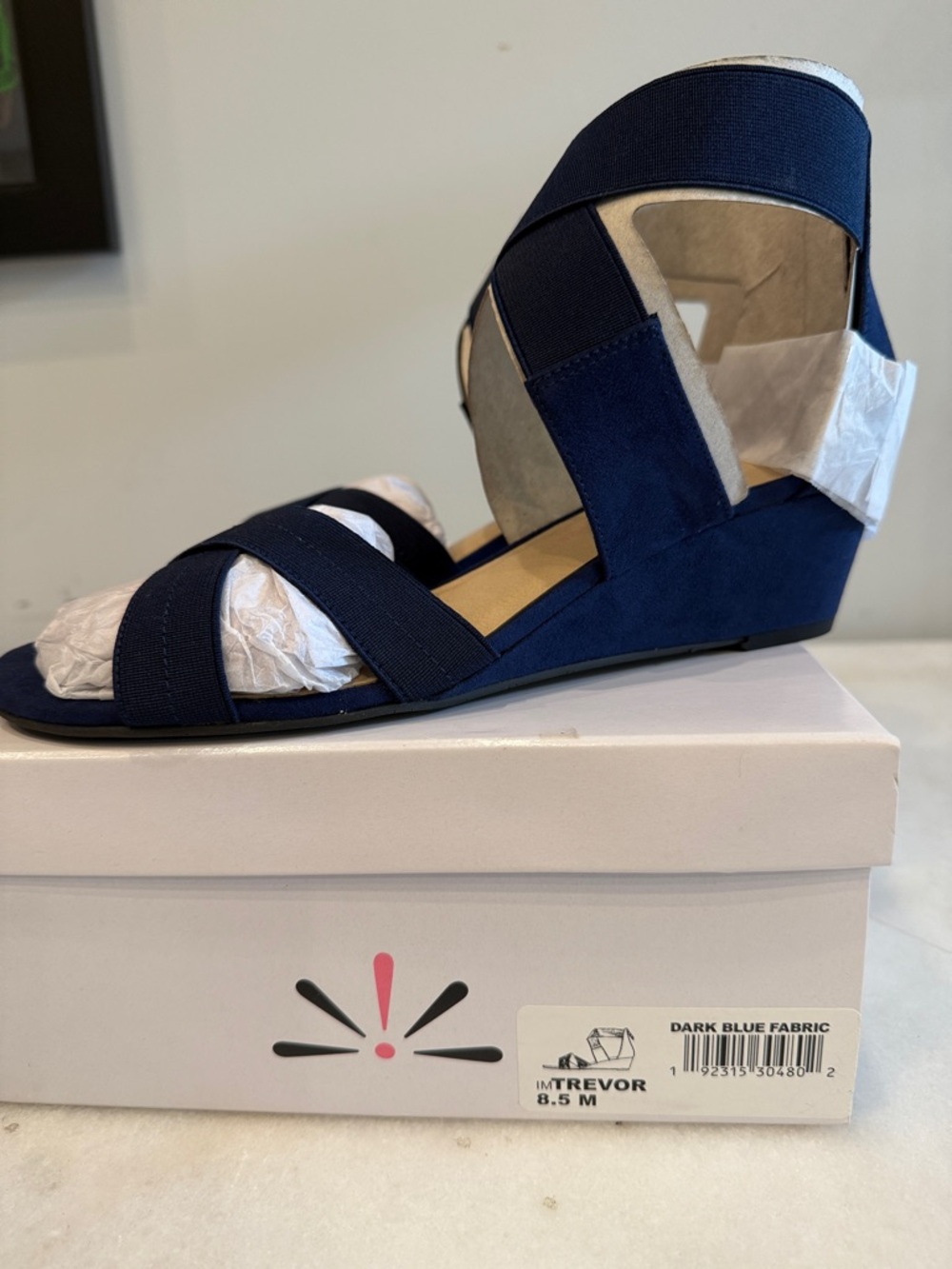 Brand New Isaac Mizrahi Live flats - Picture 2 of 10